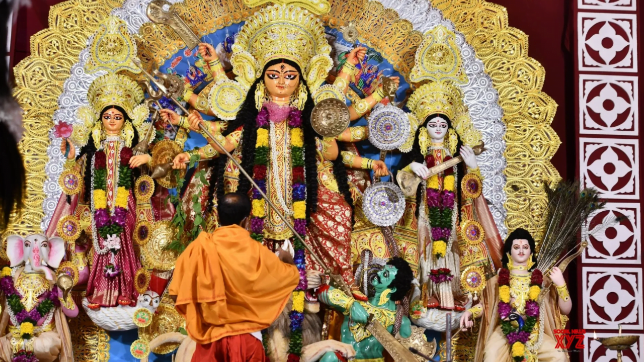 Durga Puja pandals in Delhi